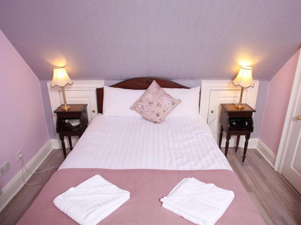 Glasgow City Charlotte Service Aparments Szoba fotó